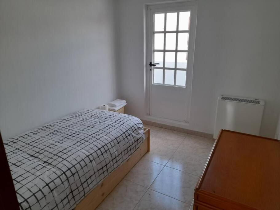 Appartamento Ático completamente equipado Plaza de España Ferrol Esterno foto